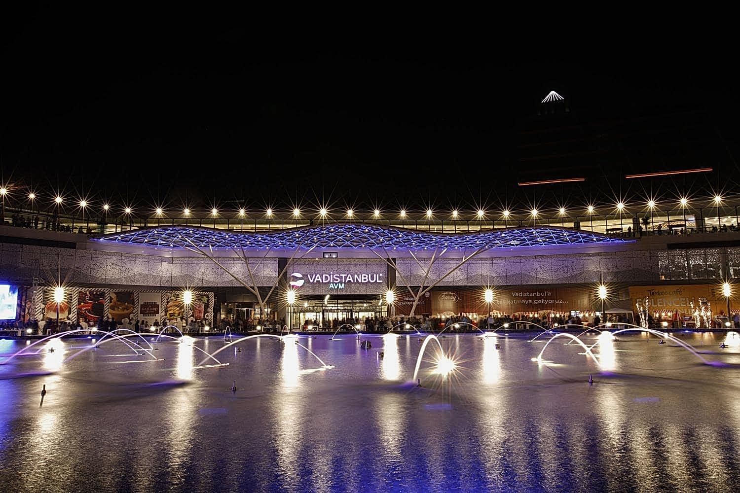 Vadistanbul'da Şov Vakti ! 